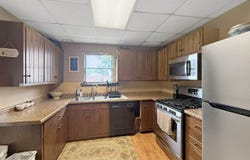 1260 West Palmer Street, Freeport, IL 61032