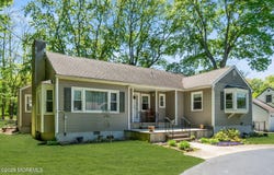 323 Florence Road, Middletown, NJ 07748