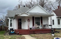 1463 S 9th Street, Terre Haute, IN 47802