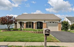 9 WEYBRIDGE PLACE, MANCHESTER TOWNSHIP, NJ 08759