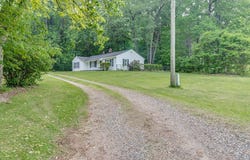 21 Riverside Parkway, Battle Creek, MI 49015