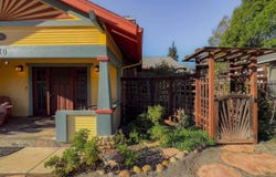 210 E 6th Ave, Escondido, CA 92025