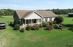 16398 PUNGOTEAGUE RD, PAINTER, VA 23420