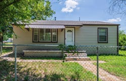 1841 S Laura Ave, Wichita, KS 67211