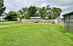 1917 Princeton Road, Trenton, MO 64683