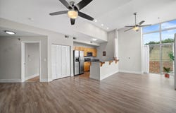2121 S Kinnickinnic Ave, Milwaukee, WI 53207