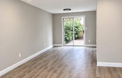 135 W Main Street, Hyannis, MA 02601