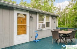 865 Snow Hill Road, Price Twp, PA 18326