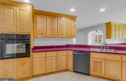 47 ROSEBERRY LANE, URBANNA, VA 23175