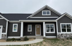 10055 Strawberry Lane, Zeeland, MI 49464