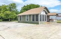1003 S Main Street, Duncanville, TX 75137