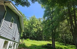 8000 Glenn Drive, MO 63012