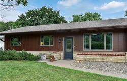 4120 Service Drive, Goodview, MN 55987