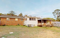 2613 Hickman Ave, Elba, AL 36323