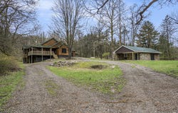 24843 CR 358, Lawton, MI 49065