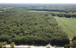 101 9515 E 100 N Common, Knox, IN 46534
