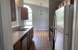 301 Avenue Q, Marble Falls, TX 78654