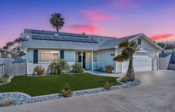 5151 Comanche Dr, La Mesa, CA 91942