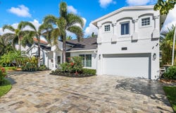 4261 NE 24th Avenue, Lighthouse Point, FL 33064