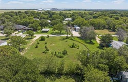 1608 Travis Street, Bellmead, TX 76705