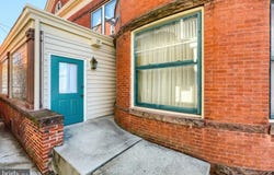 119 BALTIMORE Street, HANOVER, PA 17331