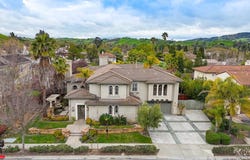 1037 Sunset Creek Ln, Pleasanton, CA 94566