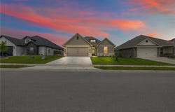 2906 Spector Drive, Bryan, TX 77808