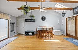 12 Arlington Road, Windsor Locks, CT 06096