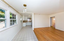 1924 Hilton, Burbank, CA 91504