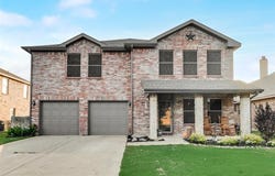 905 John Kennedy Drive, Saginaw, TX 76179