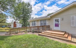 1800 S Harding Street, Oak Grove, MO 64075