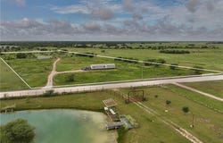 469 Willow Creek Ranch Rd, Victoria, TX 77904