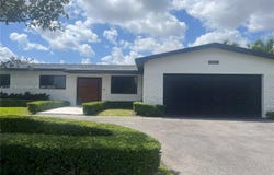 10630 NW 19th Pl, Pembroke Pines, FL 33026