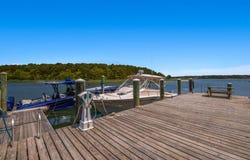 14 Indian Trail, Osterville, MA 02655