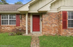 5137 Meadow Oaks Park Drive, Jackson, MS 39211