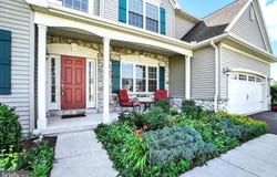 1300 SUMMIT RUN COURT, YORK, PA 17408