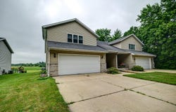 426 Waterloo Road, Marshall, WI 53559