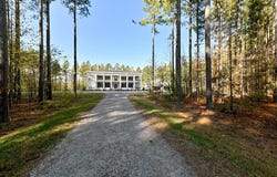 7622 Farmville Road, Farmville, VA 23901