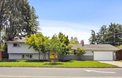 1500 E Campbell AVE, Campbell, CA 95008