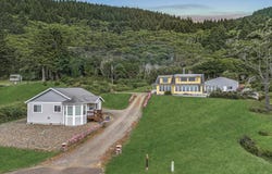 95631 S Highway 101, Yachats, OR 97498