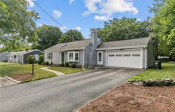 12 Terrace Drive, Bristol, RI 02809