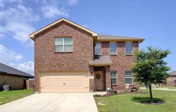 322 Chestnut Lane, Ponder, TX 76259
