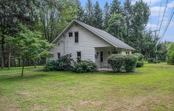 13934 8 1/2 Mile Road, Battle Creek, MI 49014