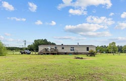 9 Muddy Cross Road, Hobbsville, NC 27946