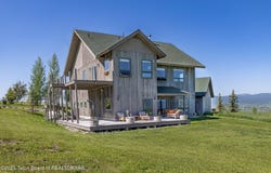 321 WESTERN SKY Drive, Etna, WY 83118