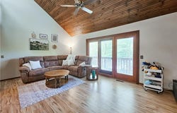 5050 Monticello Avenue NW, Canton, OH 44708