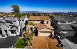 29583 Serenity Ln, Murrieta, CA 92563