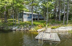 42 Wawenock Trail, Boothbay Harbor, ME 04538