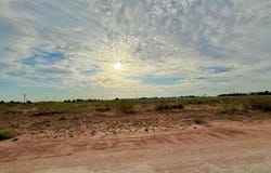 E Goldenrod Dr, Gardendale, TX 79758
