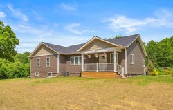 54727 Twin Lakes Road, Dowagiac, MI 49047